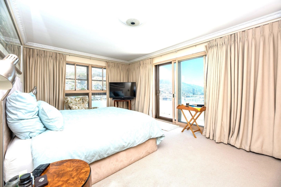 To Let 2 Bedroom Property for Rent in Three Anchor Bay Western Cape